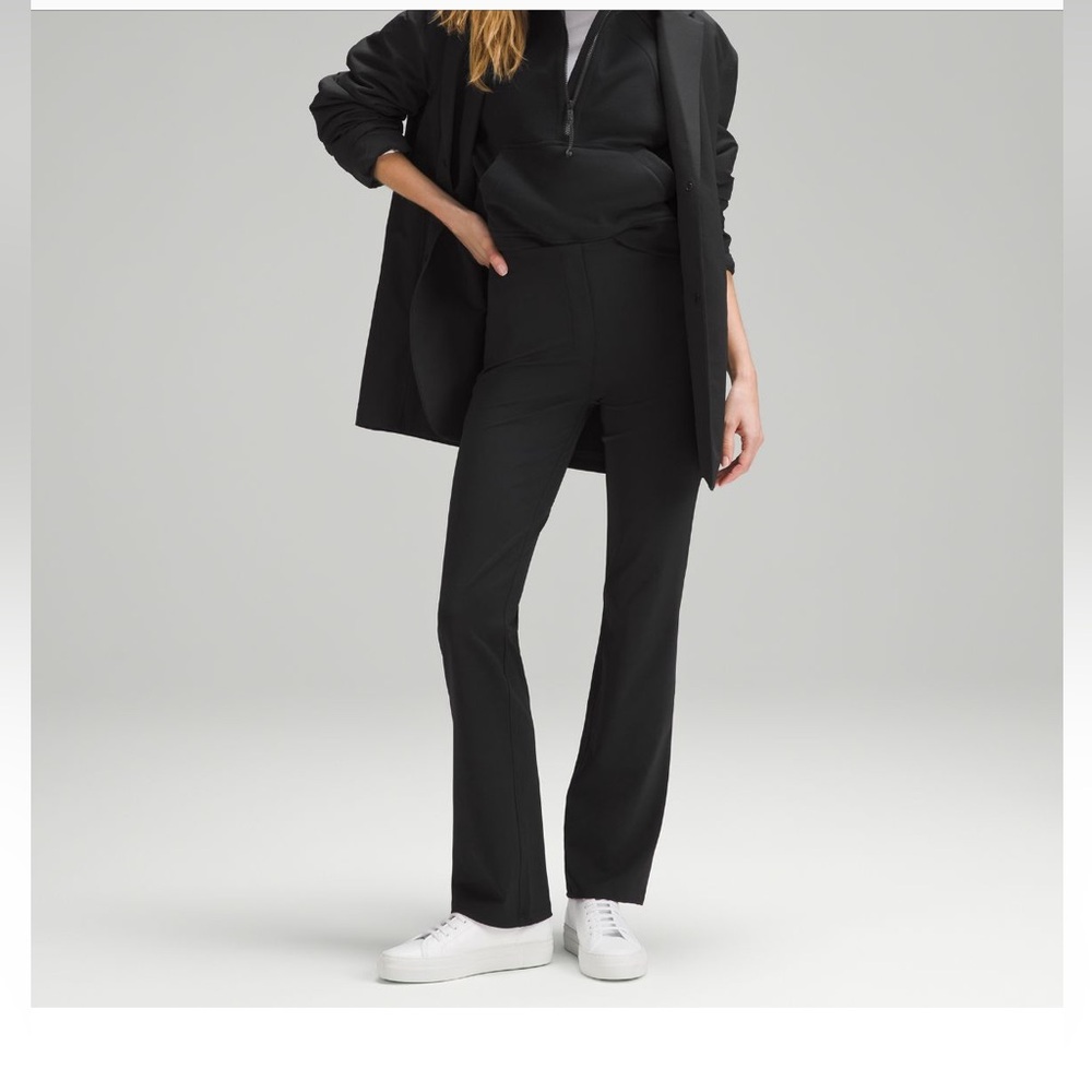 Lululemon NWT Smooth Fit Pull on pants
